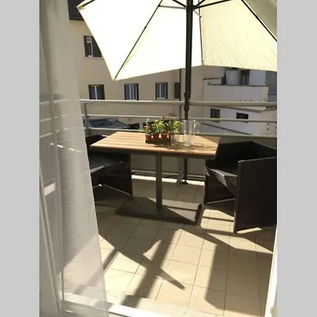 Cocon Sur Cour Apartment *