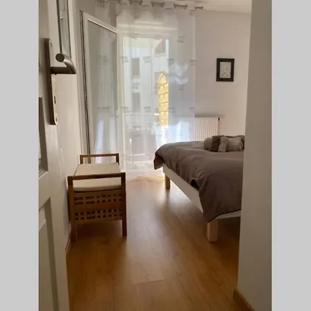 Cocon Sur Cour Apartment